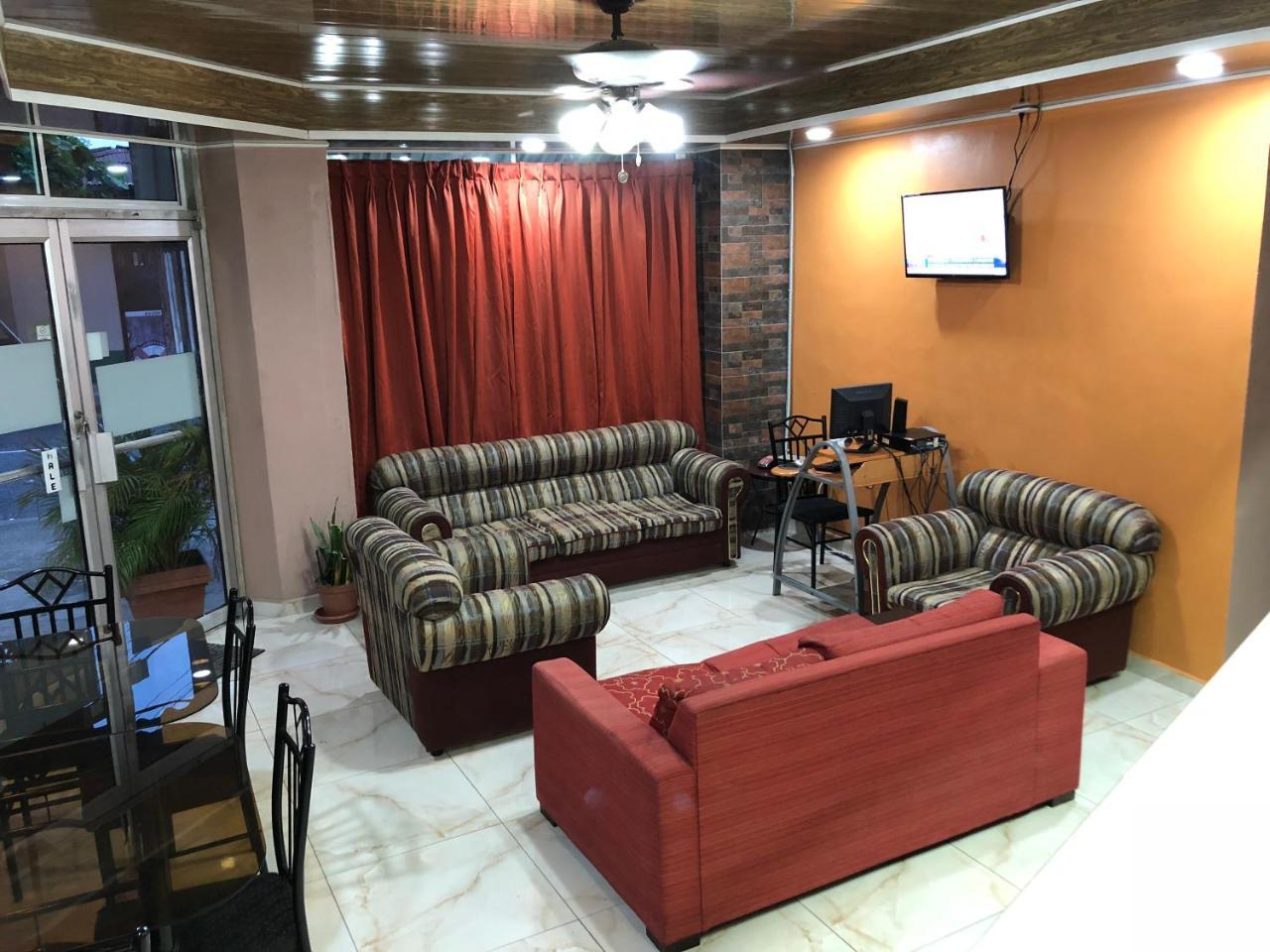 Hotel Guest House Inn San Pedro Sula Exterior foto