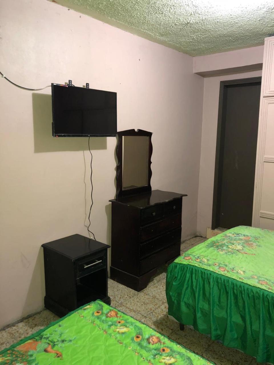 Hotel Guest House Inn San Pedro Sula Exterior foto